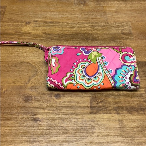 Bundle Vera Bradley tote and wristlet pink swirls - Picture 5 of 7